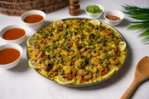 صينية مربين البحر – روبيان طازج وأرز كويتي متبل | مطعم الحاكورة